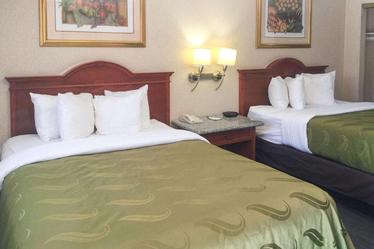 Quality Inn & Suites Oceanside Near Camp Pendleton エクステリア 写真